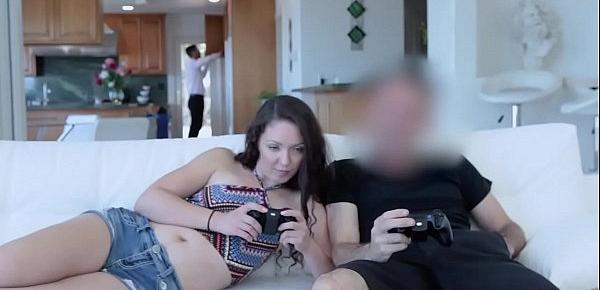  Playing a bet with stepsis and stepbro and ends up in a hot fuck!
